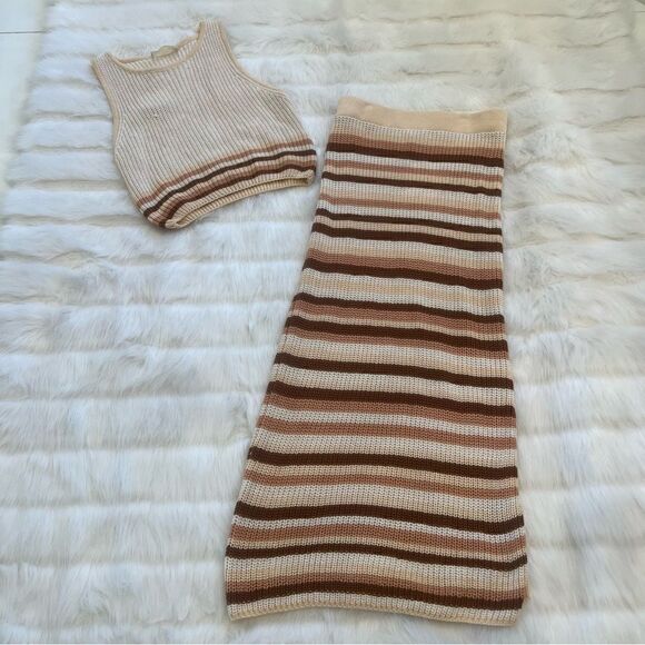 Altar’d State NWT Taupe Multi 2 Piece Set - Picture 1 of 10